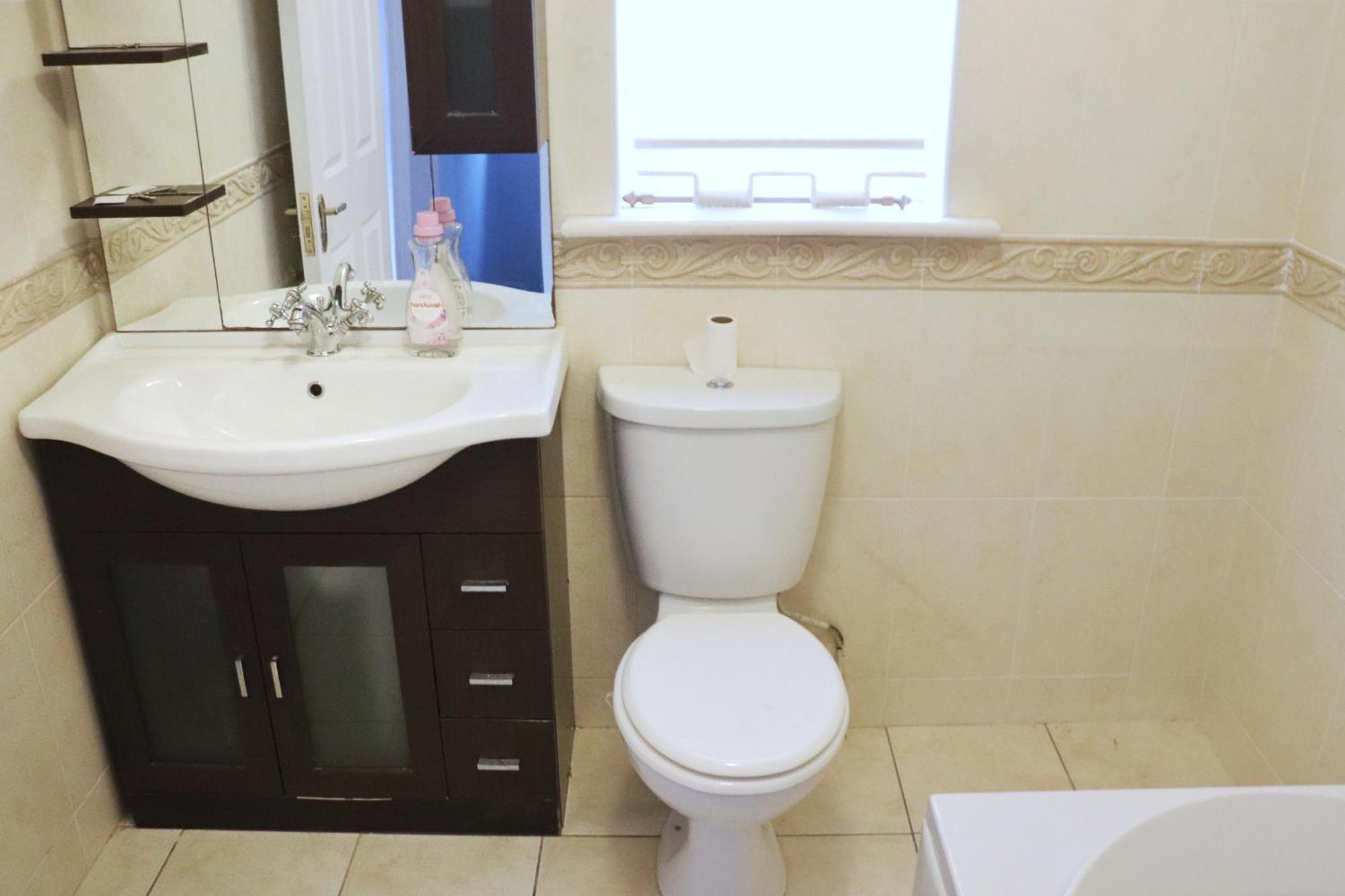 Deluxe Dwelling - 15 Mins From Cork City/Airport公寓 外观 照片