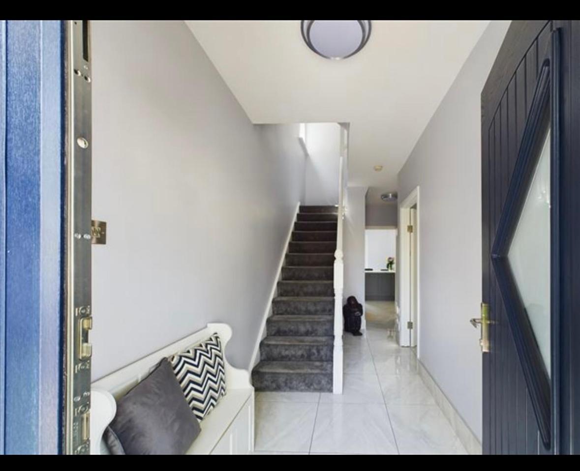 Deluxe Dwelling - 15 Mins From Cork City/Airport公寓 外观 照片